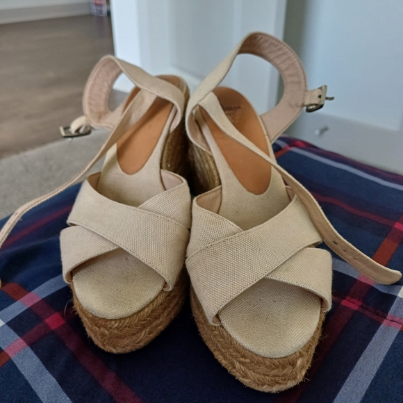 Castaner Cream Platform Espadrilles with Crisscross Straps - Picture 5 of 6